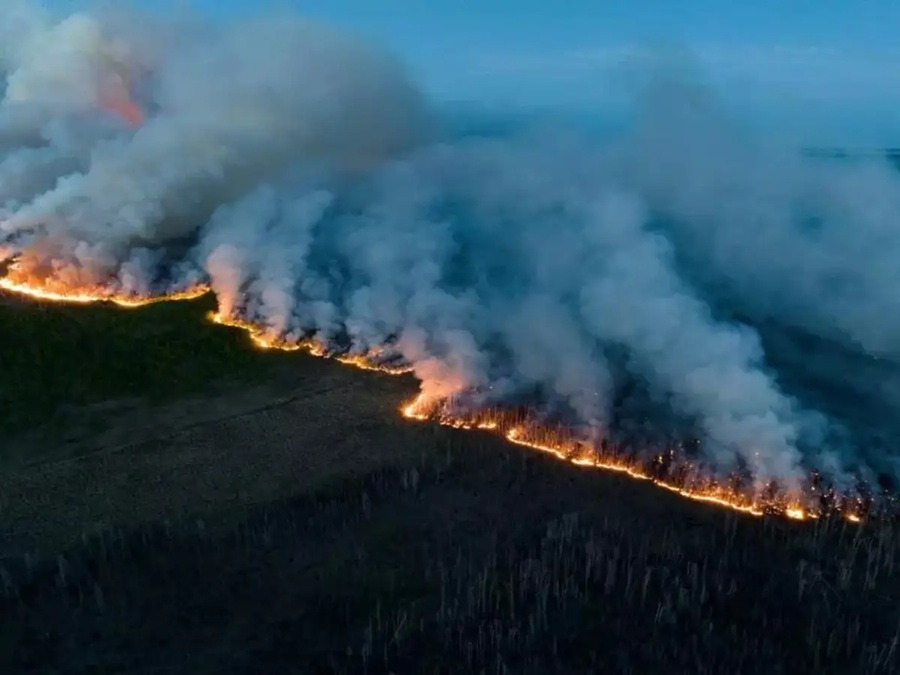 Canada Wildfire Smoke Triggers Widespread Air Quality Alerts Across U.S.